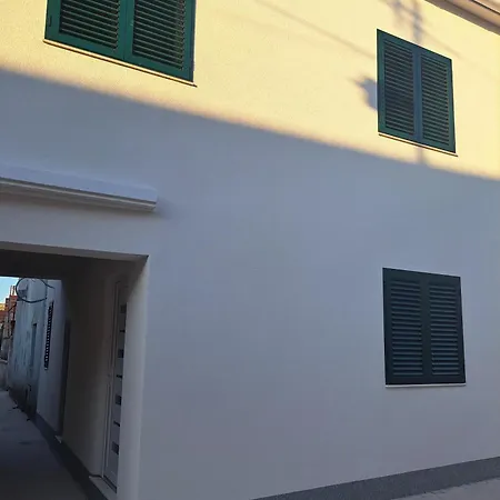 Lota Apartment